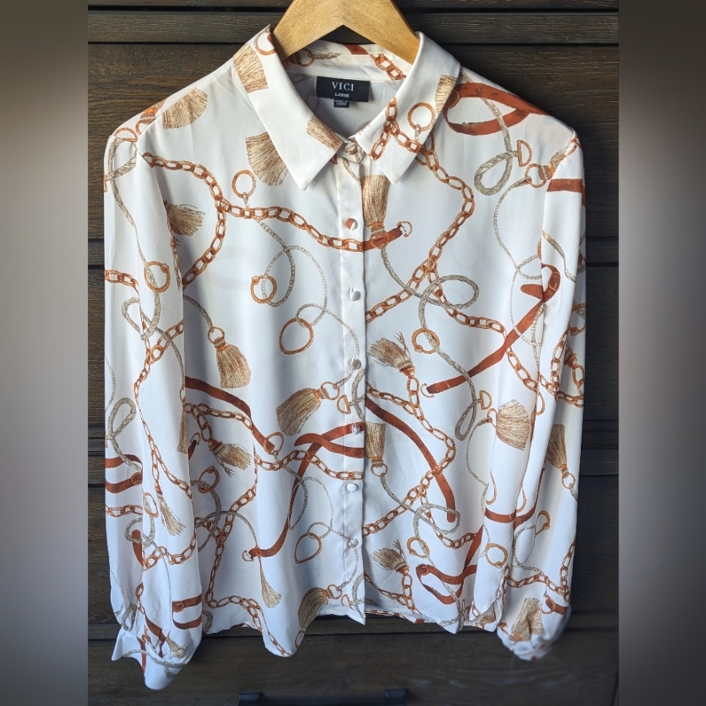 VICI off white blouse with rope and chain design